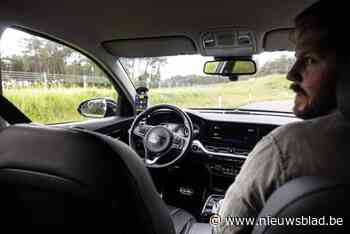Is dit de toekomst? Auto rijdt rondjes in Limburg, terwijl bestuurder in Berlijn zit