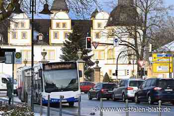 Umsteigepunkt wird nach Schloß Neuhaus verlegt