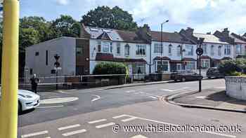 Bexhill Road Ladywell police closure: Live