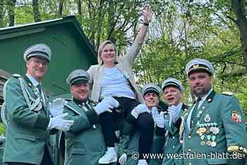 Lothe feiert Schützenfest mit Königin und Prinzessin