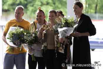 Heilig Hart Ziekenhuis Lier zet medewerkers centraal met awardshow: “Hartverwarmende initiatieven in de bloemetjes gezet”