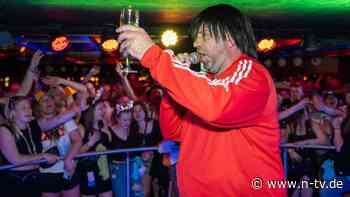 Kein Alkohol an Malles Stränden: Ikke Hüftgold findet es "lange überfällig"