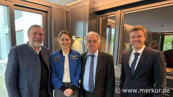 Uni Würzburg feiert erste Astronautin – ausgebildet wurde sie von Alexander Gerst