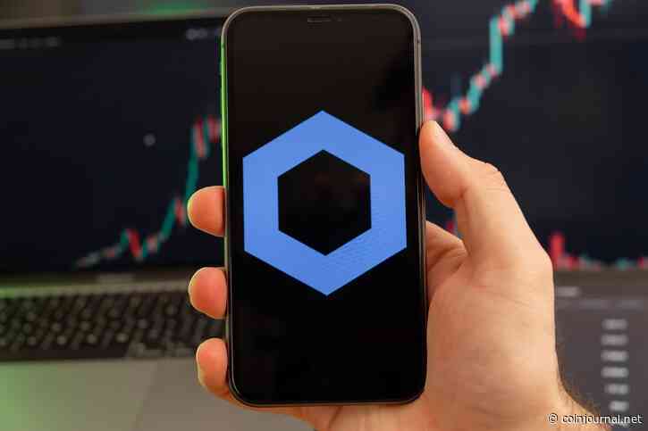 Chainlink soars after DTCC completes major pilot; Bitbot readies for market entry