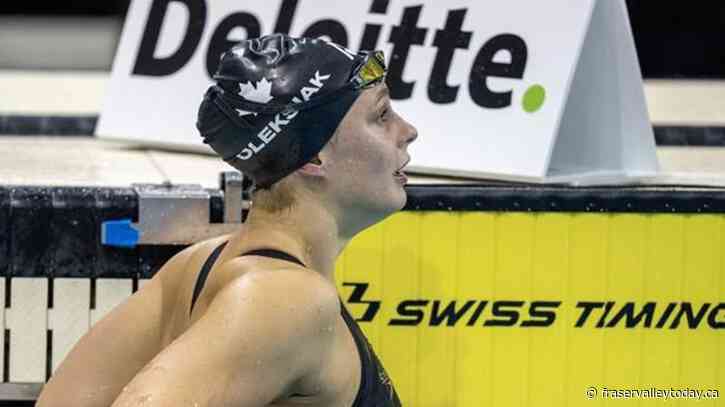 Penny Oleksiak wins 100-metre  freestyle at Olympic swim trials