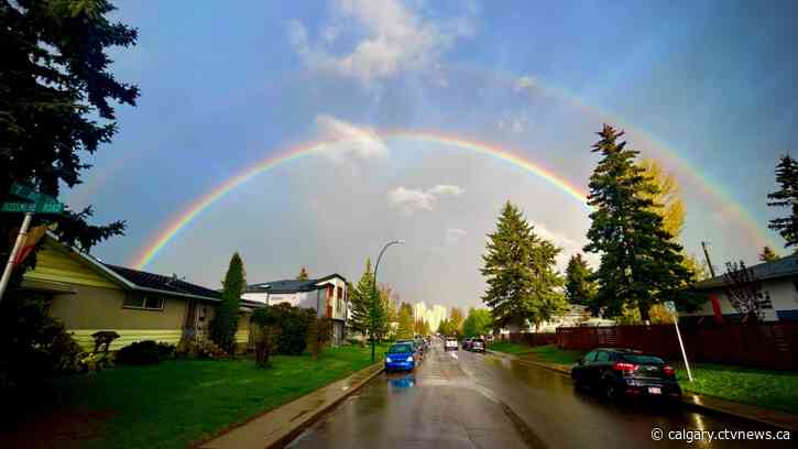 Bundle up, cuddle up or both, because it's going to be a chilly, rainy May long weekend