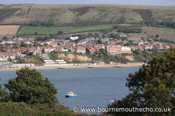 Bright street lights preventing people from sleeping to be replaced