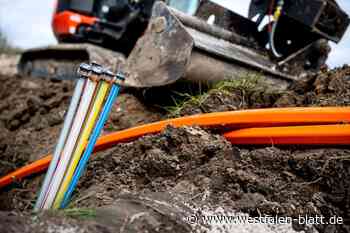 Glasfaserausbau: Kreis und Deutsche Glasfaser unterzeichnen Vertrag