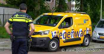 ‘Met opzet aangereden’ fietser overleden aan verwondingen, bestuurder ANWB-bus zit nog vast