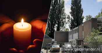 Twee verongelukte vriendinnen begraven, drukbezocht afscheid van bestuurster die week na ongeval overlijdt