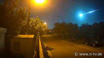 Über Spanien und Portugal: Blau-grüner Lichtball erhellt Nachthimmel