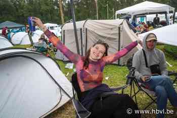 Zo overleef je een zeiknat Extrema Outdoor: “Droge sokken helpen”