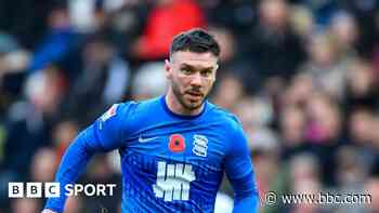 Roberts and Hogan among five to leave Birmingham