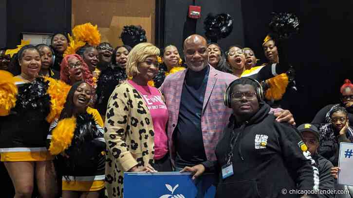 King College Prep Principal Brian Kelly Wins 2024 Golden Apple Award