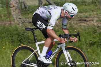 Elias Van Breussegem wint in Lauwe