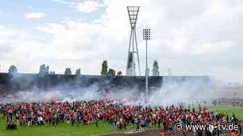 Drei von vier Aufsteigern fix: Energie Cottbus kehrt triumphal in den Profifußball zurück