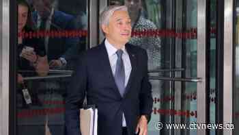 Walmart, Costco refusing to sign grocery code of conduct 'untenable': industry minister