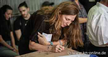 Hunderte Trauergäste bei Beerdigung von Deutsch-Israelin Shani Louk in Israel