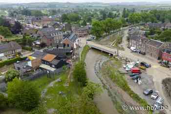 VIDEO. Voeren vanuit de lucht, twee dagen na zwaarste overstromingen ooit voor de gemeente
