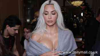 The science behind the 'perfect body': Surgeon reveals why our idea of  beauty went the 1950s 'hourglass' to today's tiny waist and inflated lips