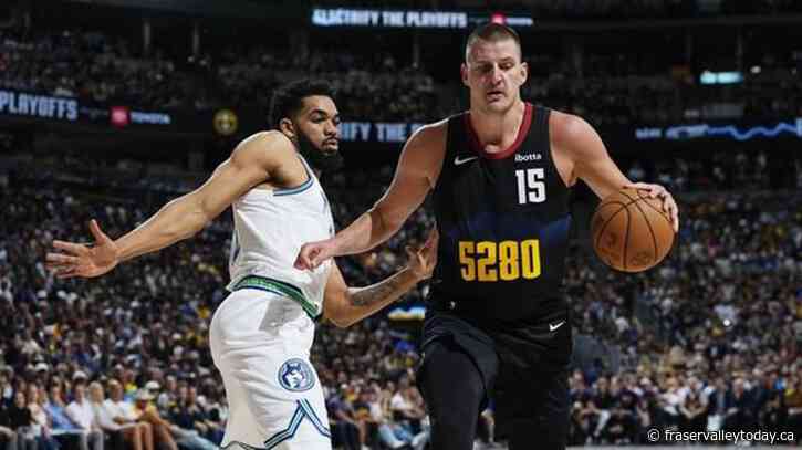 Edwards leads Wolves back from 20-point deficit for 98-90 win over defending champion Nuggets