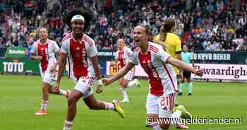 Ajax Vrouwen bezorgen coach Suzanne Bakker droomafscheid met zesde bekerwinst in de historie