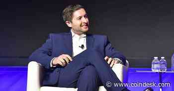 Grayscale CEO Michael Sonnenshein Steps Down, to Be Replaced by TradFi Veteran