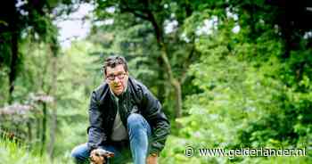 Deze oud-trainer van NEC moest zich melden in het paleis in Abu Dhabi, zag tanks in Libanon werkte bij Ajax Cape Town