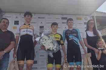 “Alweer tweede”: Emiel Peeters ziet eerste GP Niels Albert in massaspurt aan neus voorbijgaan