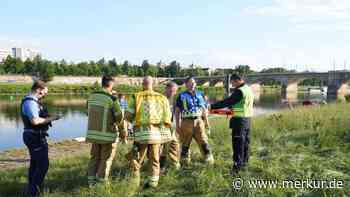 Vier Menschen in Lebensgefahr nach Blitzeinschlag