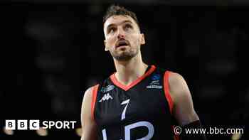 Dekker stars as London Lions beat Phoenix to win BBL play-offs