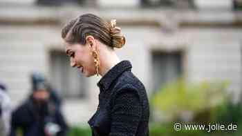 Statt Haargummi: Wir setzen im Sommer 2024 auf dieses Accessoire