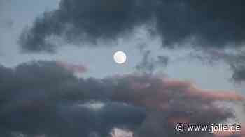 Vollmond am 23. Mai: Für 3 Sternzeichen bedeutet der Blumenmond eine schicksalhafte Wendung
