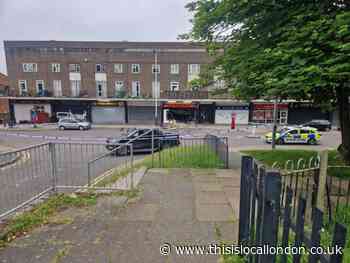 Petersfield Avenue, Harold Hill post office burglary