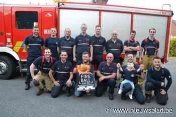 Vriendenkring van brandweer Lennik organiseert allereerste fire-ball: “de permanentie in de kazerne blijft verzekerd”