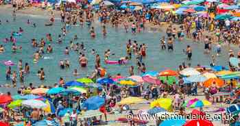 DWP holiday rules warning for Universal Credit benefit claimants planning to go abroad