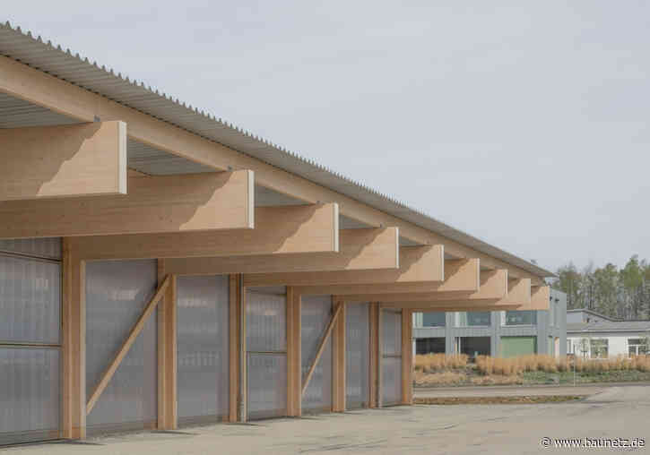 Schlichter Raum fürs Schreinern
 - Aretz Dürr Architektur in Altenkirchen