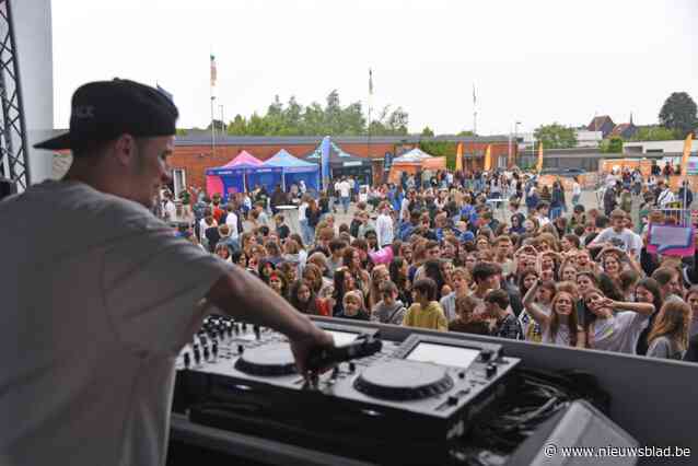 Vier dj’s doen Stressfactor dalen op school