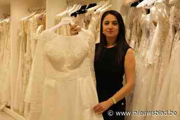Figen (43) verhuist haar bruidswinkel van Drongen naar Astene: “Enkel op afspraak, zo kan ik iedere bruid de nodige tijd en aandacht geven”