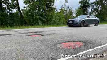 Aschauer Industriestraße ist kaputt – Das ist der kuriose Grund
