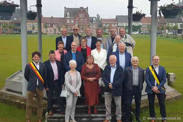 Zeventigers ontvangen in Galerie Stadhuys