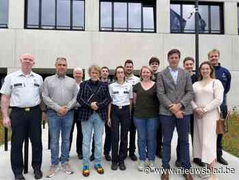 Politie Kouter stelt nieuwe personeelsleden voor die in dienst traden