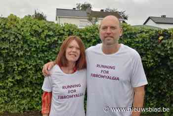 Mario loopt 20 kilometer van Brussel om aandacht te vragen voor de ziekte van zijn zus Annick: “Elke dag pijn door fibromyalgie”