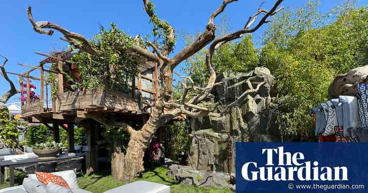 Romans in togas, shepherds in saunas and the Bridgerton garden in bloom … my wild day at Chelsea flower show