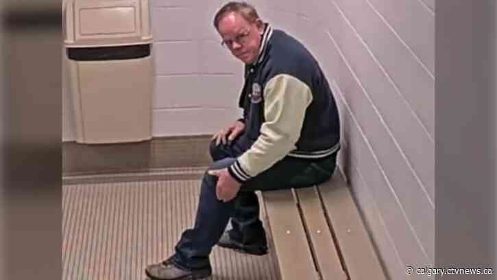 Calgary man charged after allegedly flashing and propositioning teen at recreation centre