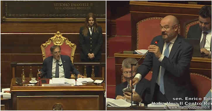 “Stia attento ad alzare il braccio così”. “Con me non c’è pericolo”: lo scambio di battute tra La Russa e Borghi (Iv) in Senato
