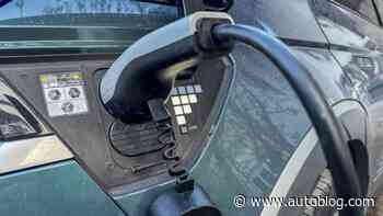 EU new car sales jump 13.7% in April, nearly half of them electrified