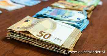 Agenten zetten auto aan de kant die veel te hard rijdt en ontdekken later dat er een ‘luchtje’ aan de zaak zit