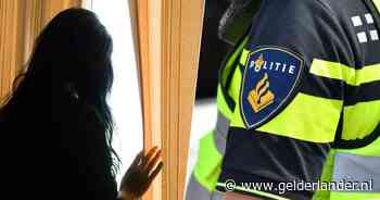 ‘Perfect huwelijk’ maar dan hangt man (50) vuile was buiten: luxe lingerie met grove tekst