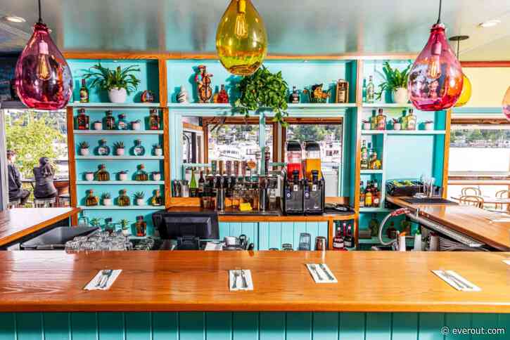 Check Out These Seattle Restaurants & Bars to Make the Most of Your Staycation